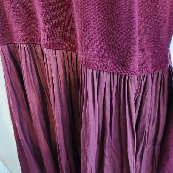 Torrid Womens Size 0 Burgundy Sweater Fit Flare Tunic Sweater Tight Knit Silky - Picture 6 of 11